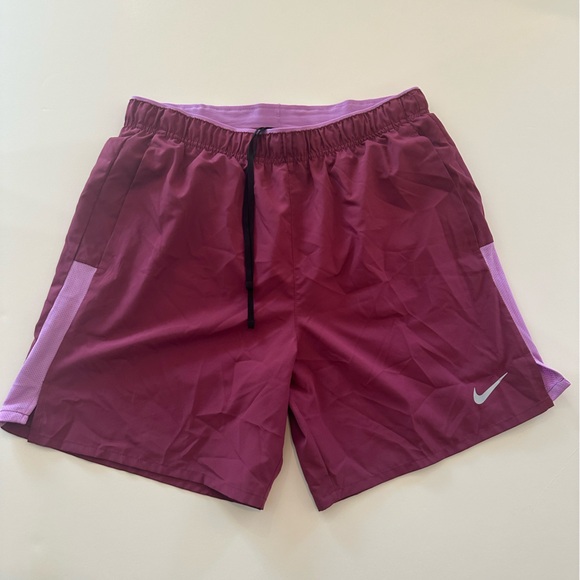 Nike men’s athletic shorts medium - Picture 1 of 2